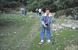Nin d'excursió amb la resta del grup