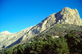 Serra de Tramuntana. Penyal del Migdia i puig Major